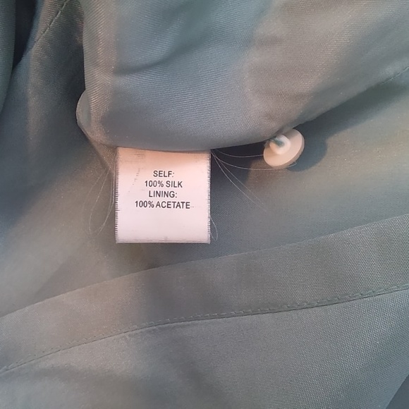 Kay Unger New York Women's 100% Silk Dress Perfect for Spring Size 4 - Picture 12 of 13